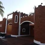 Medieval Motel E Hospedagem (Adults Only)